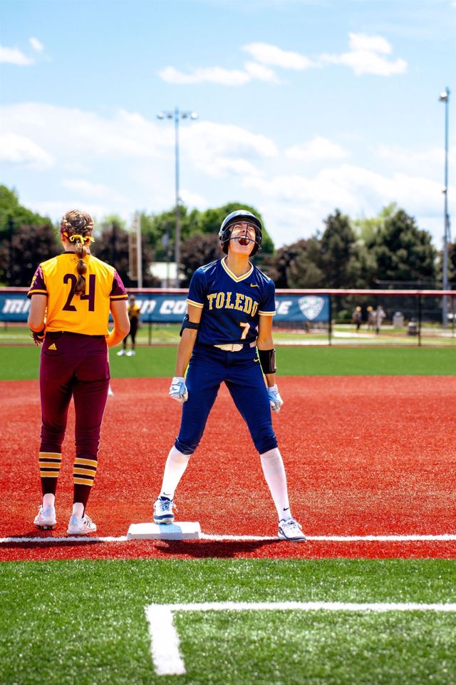 Athlete profile featured image number 1 of 5
