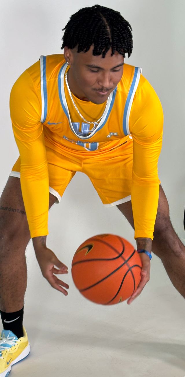 Athlete profile featured image number 1 of 4