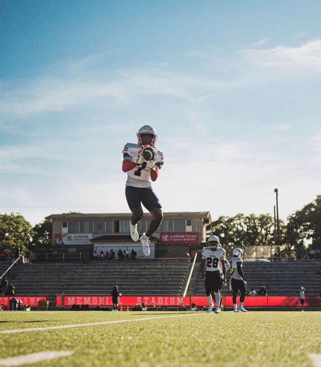 Athlete profile featured image number 3 of 4