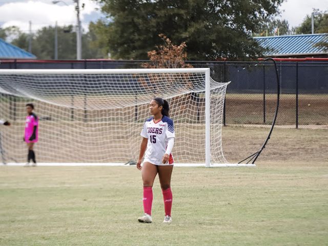 Athlete profile featured image number 1 of 5