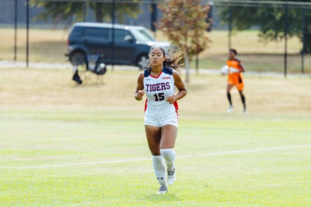 Athlete profile featured image number 3 of 5
