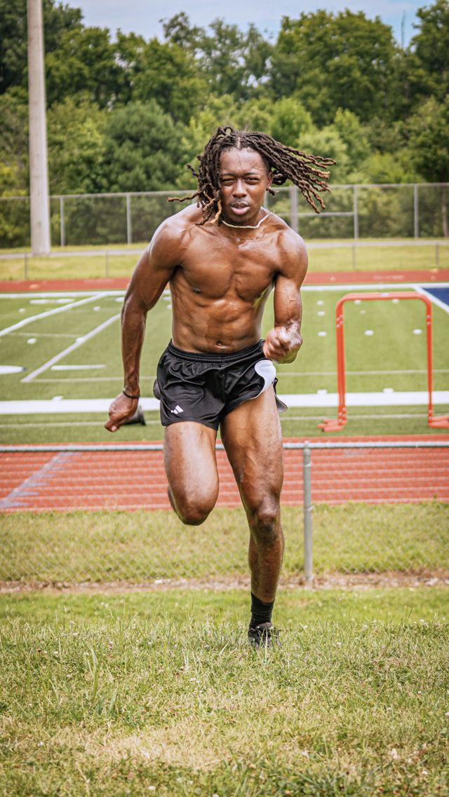 Athlete profile featured image number 4 of 6