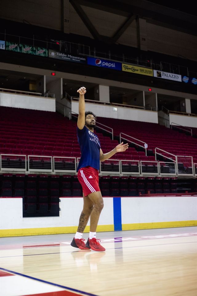 Athlete profile featured image number 1 of 4