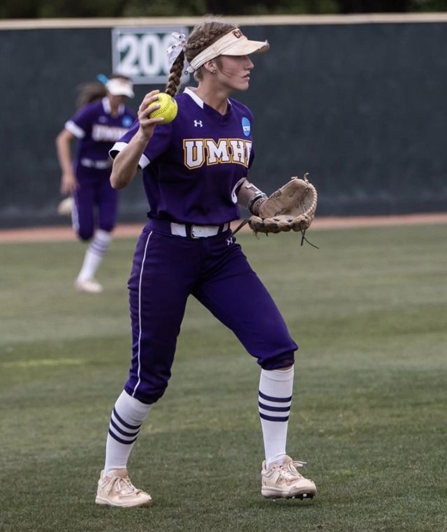 Athlete profile featured image number 2 of 4