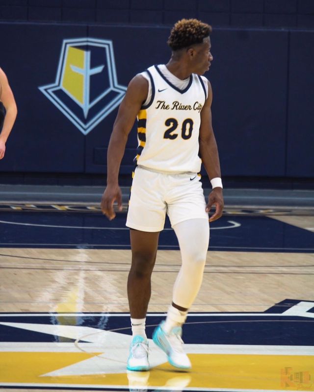 Athlete profile featured image number 3 of 5