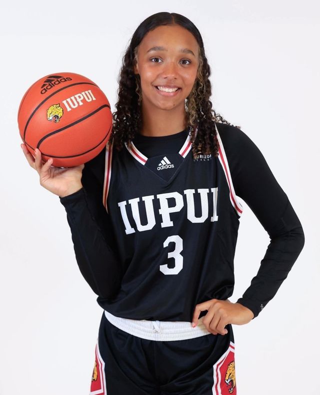 Athlete profile featured image number 1 of 4