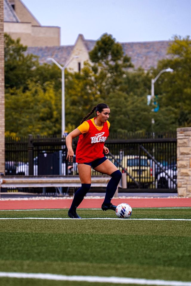 Athlete profile featured image number 2 of 4