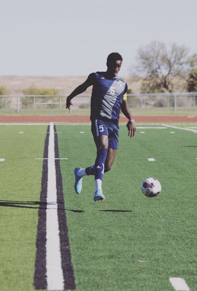 Athlete profile featured image number 2 of 4
