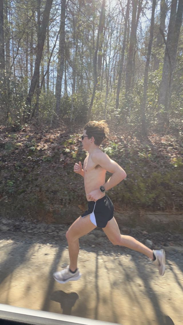 Athlete profile featured image number 2 of 4