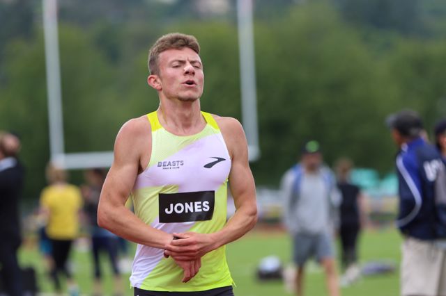 Athlete profile featured image number 1 of 5