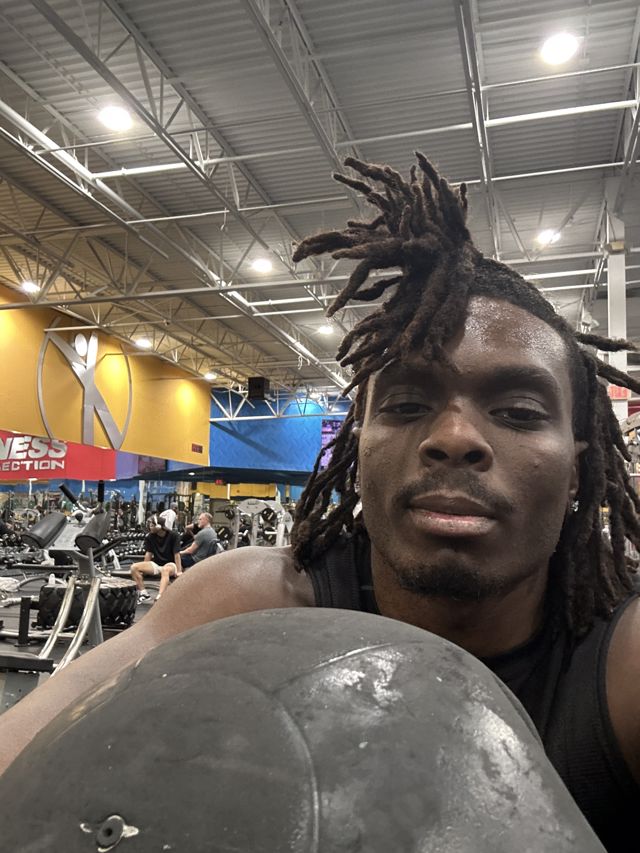 Athlete profile featured image number 3 of 5