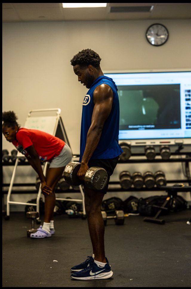 Athlete profile featured image number 2 of 5