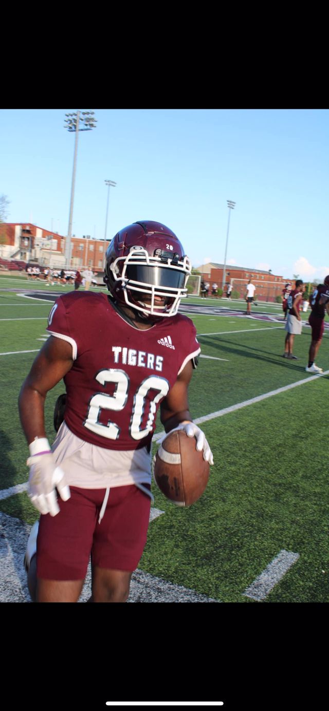Athlete profile featured image number 6 of 7