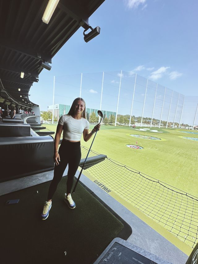 Athlete profile featured image number 2 of 5