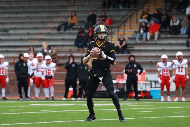 Athlete profile featured image number 7 of 10