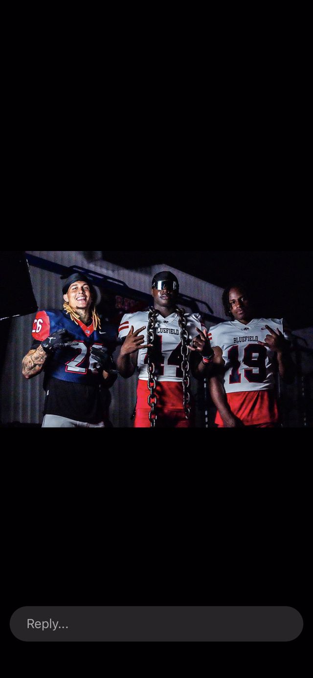Athlete profile featured image number 1 of 4