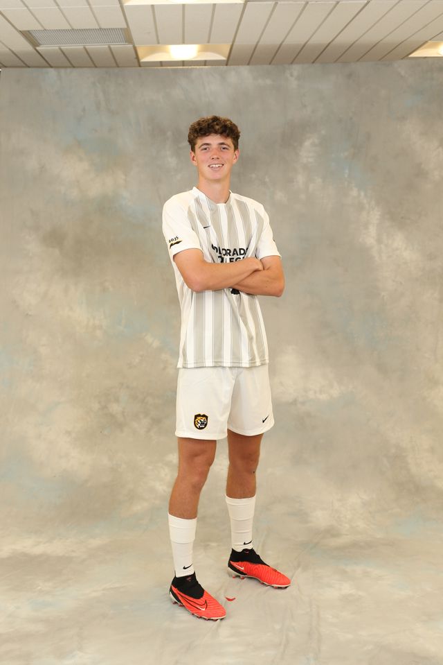 Athlete profile featured image number 1 of 4