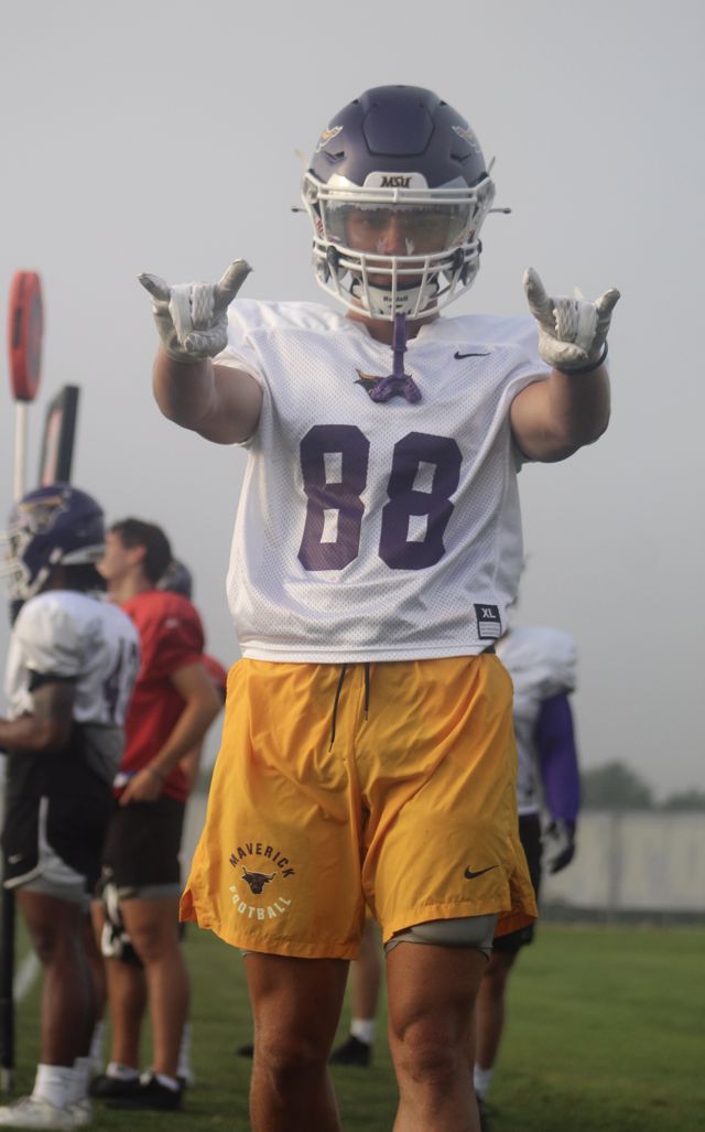 Athlete profile featured image number 2 of 5