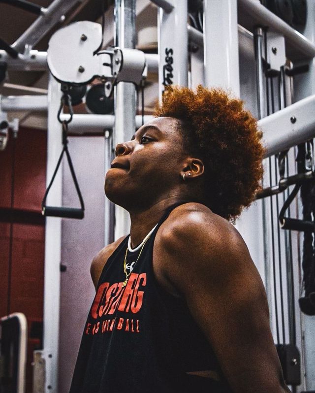 Athlete profile featured image number 3 of 5