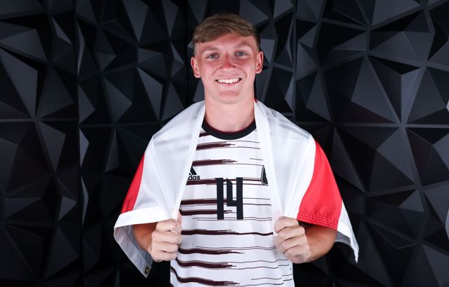 Athlete profile featured image number 1 of 4