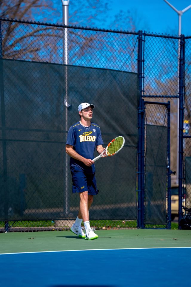 Athlete profile featured image number 1 of 5