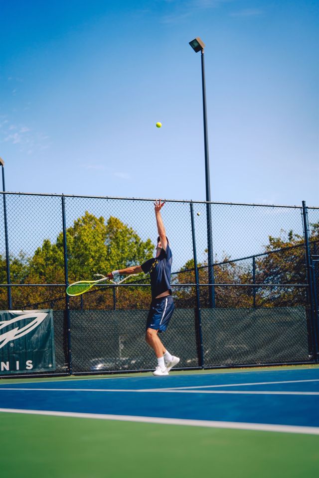 Athlete profile featured image number 3 of 5