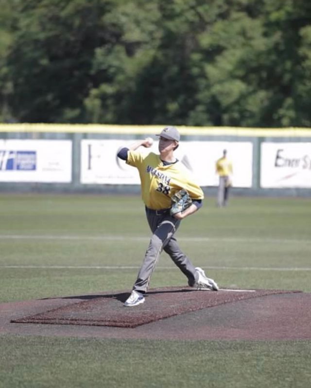Athlete profile featured image number 2 of 5