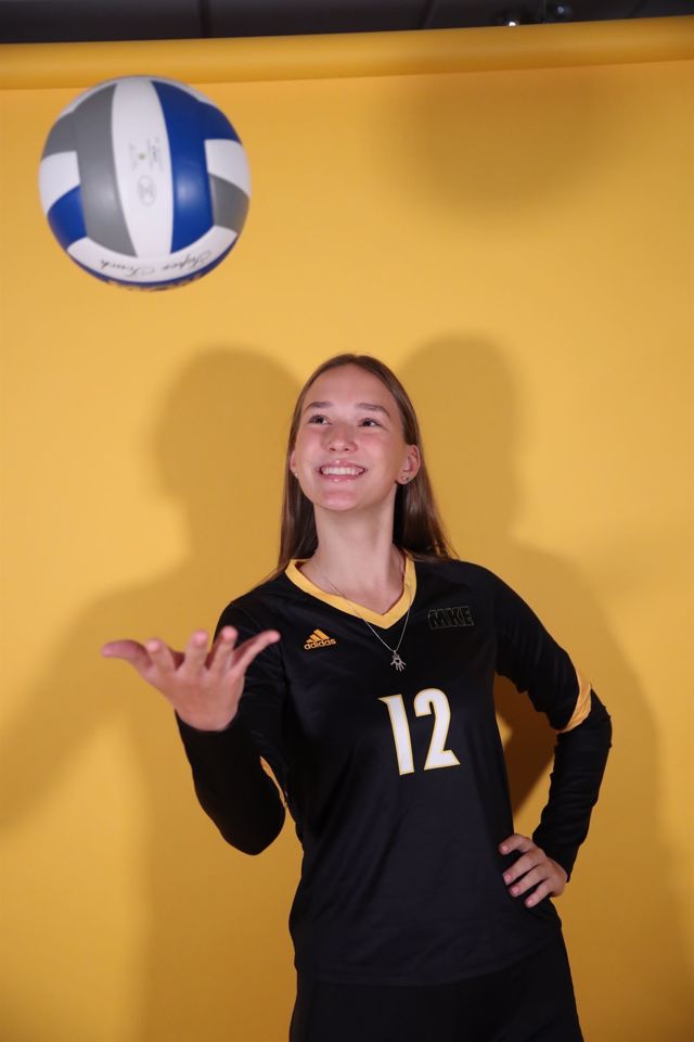 Athlete profile featured image number 1 of 4