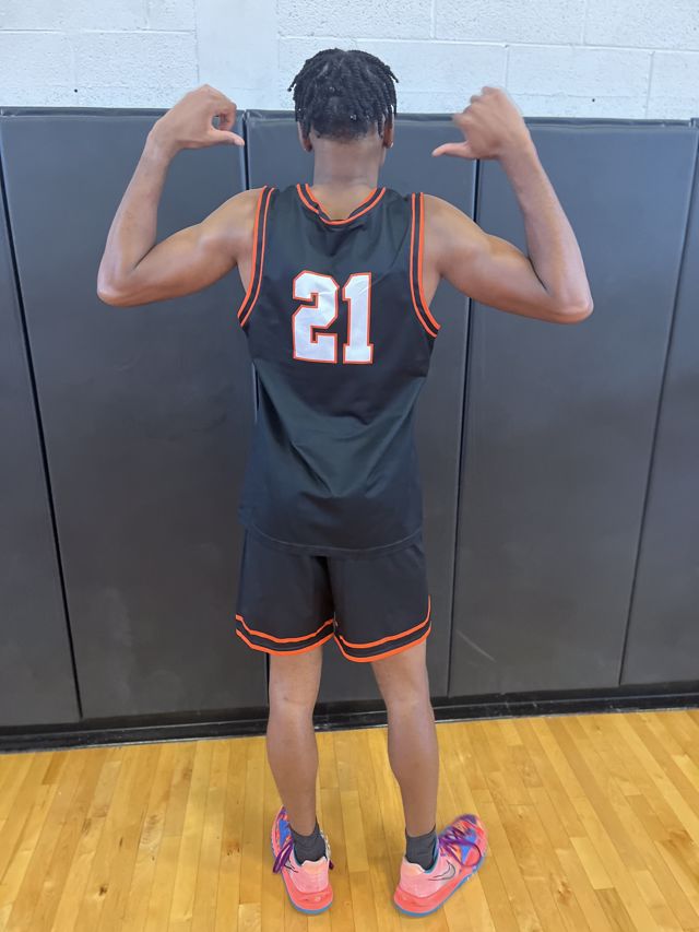 Athlete profile featured image number 2 of 5
