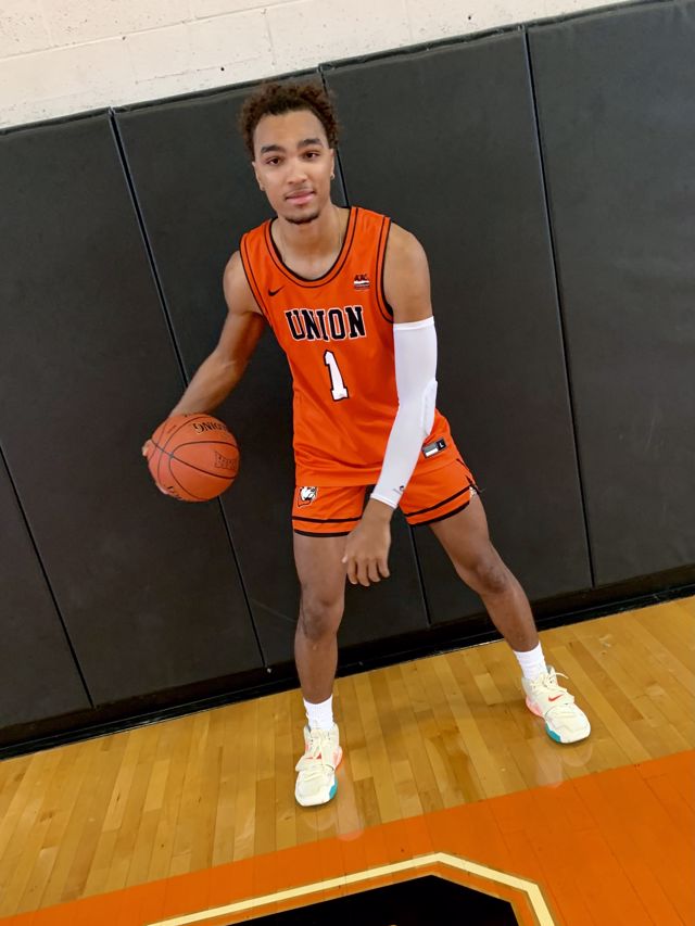 Athlete profile featured image number 4 of 5