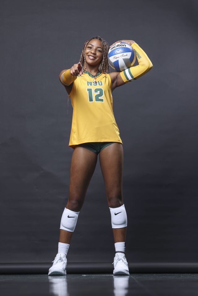 Athlete profile featured image number 1 of 4