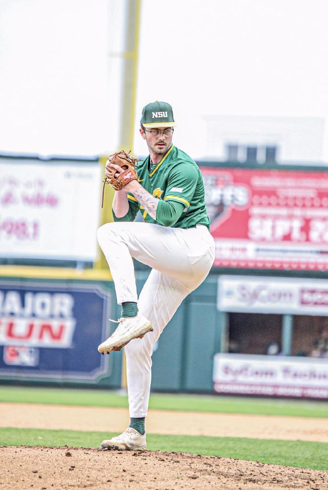 Athlete profile featured image number 1 of 4