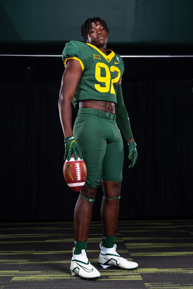 Athlete profile featured image number 3 of 5
