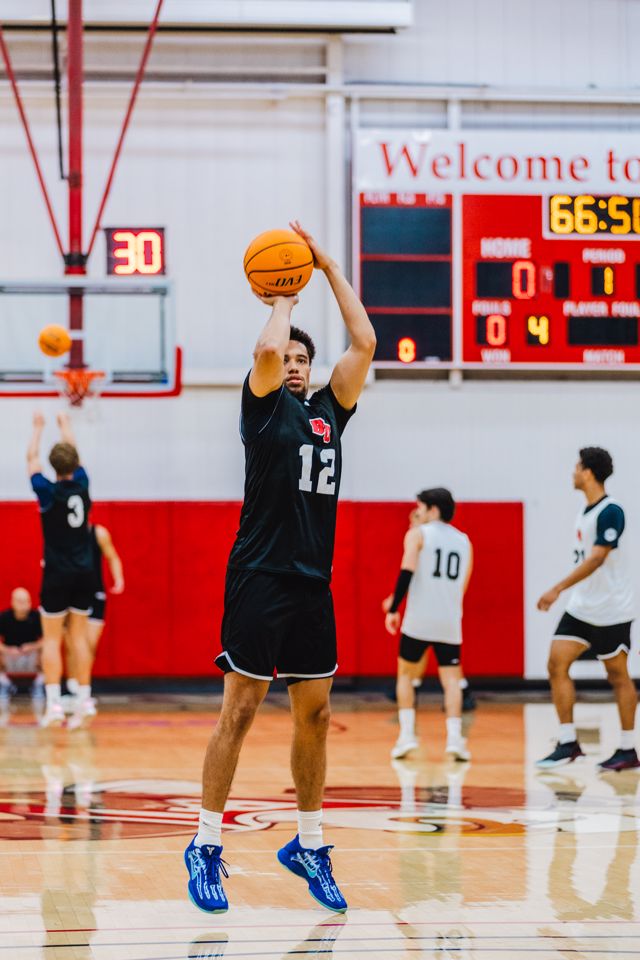 Athlete profile featured image number 1 of 6