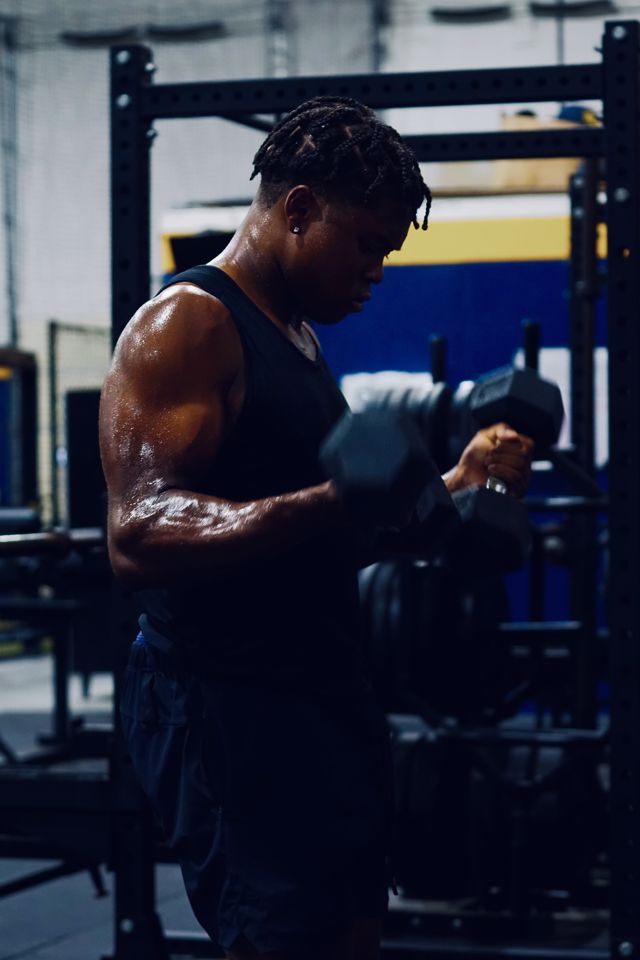 Athlete profile featured image number 2 of 5