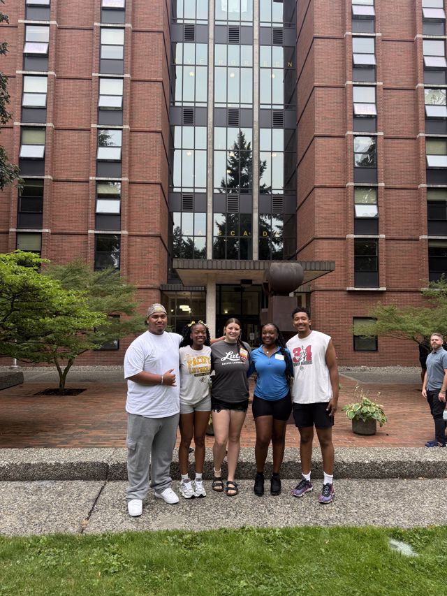 Athlete profile featured image number 4 of 6