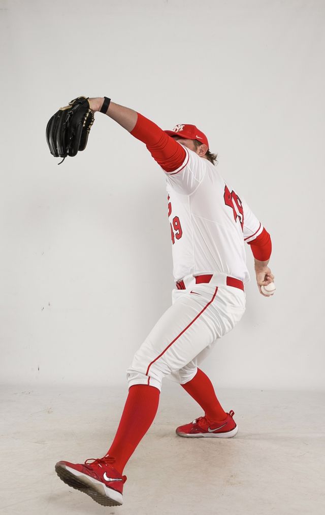 Athlete profile featured image number 1 of 4