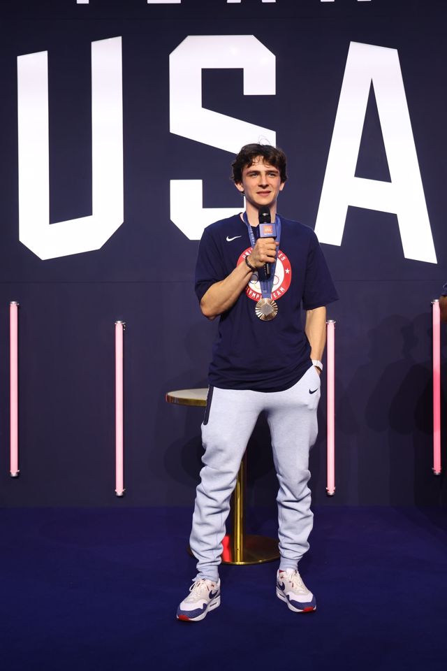 Athlete profile featured image number 2 of 5