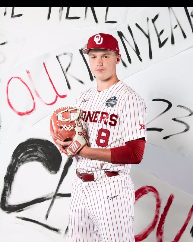 Athlete profile featured image number 2 of 4