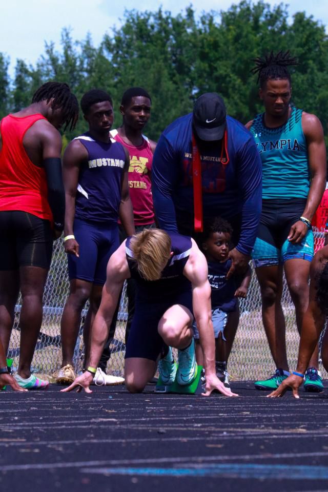 Athlete profile featured image number 1 of 5