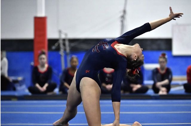 Athlete profile featured image number 1 of 5