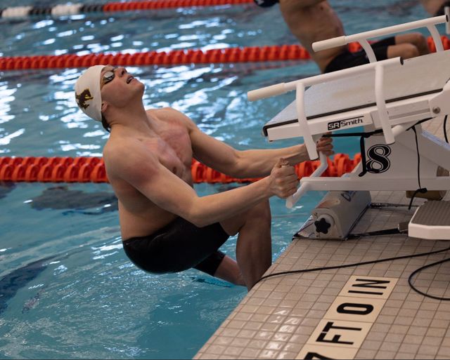 Athlete profile featured image number 1 of 6