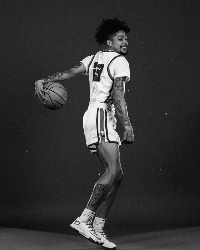 Athlete profile featured image number 1 of 5