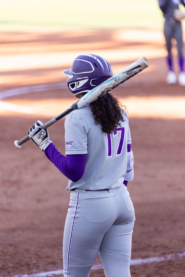Athlete profile featured image number 2 of 4