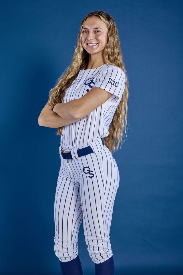 Athlete profile featured image number 2 of 5