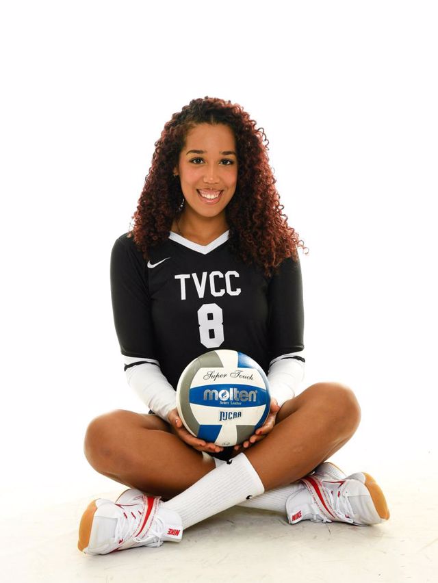 Athlete profile featured image number 8 of 10