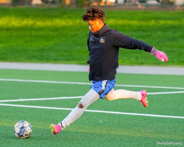 Athlete profile featured image number 1 of 5