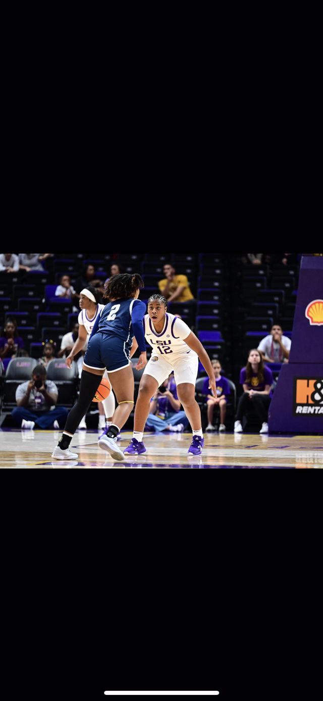 Athlete profile featured image number 3 of 4