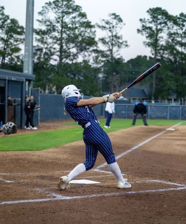 Athlete profile featured image number 7 of 10