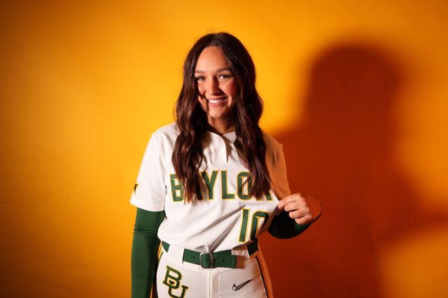 Athlete profile featured image number 1 of 4